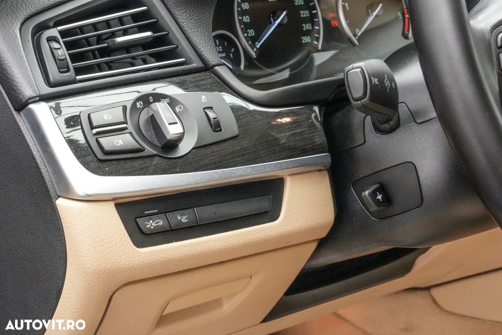 BMW Seria 5 520d Sport-Aut. BluePerformance - 24