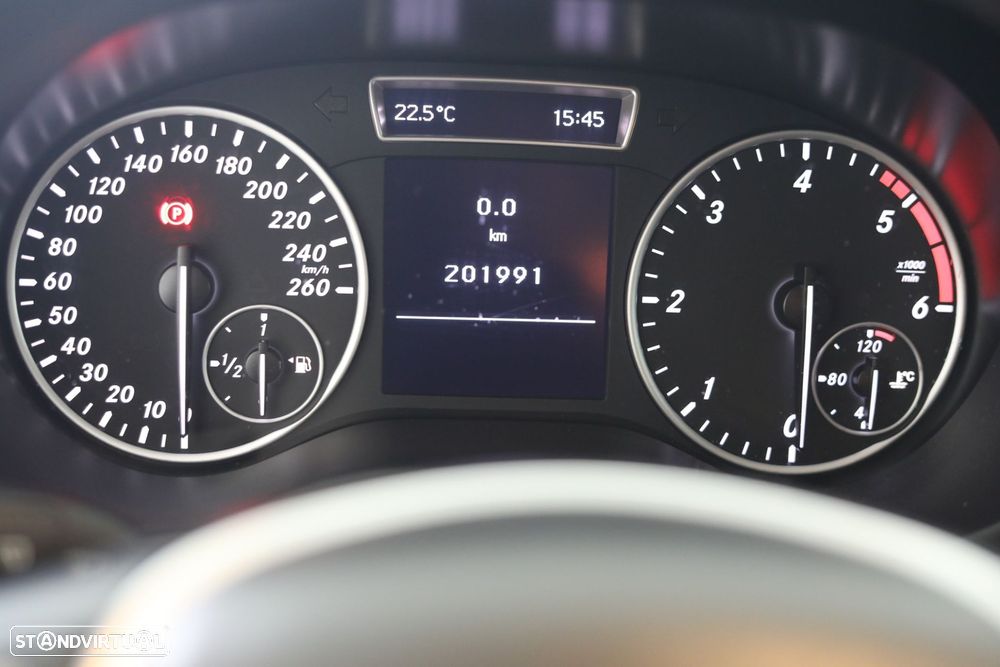 Mercedes-Benz B 180 CDI BlueEFFICIENCY - 9