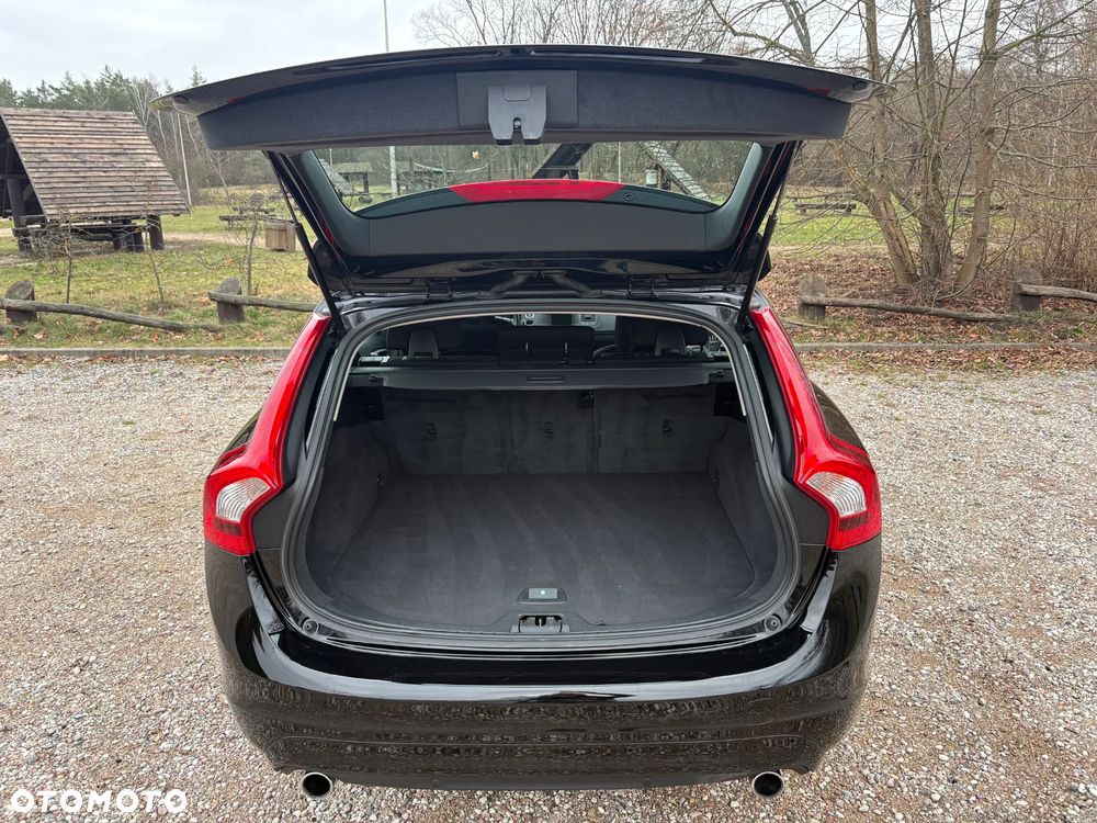 Volvo V60 T3 Drive-E Kinetic - 5