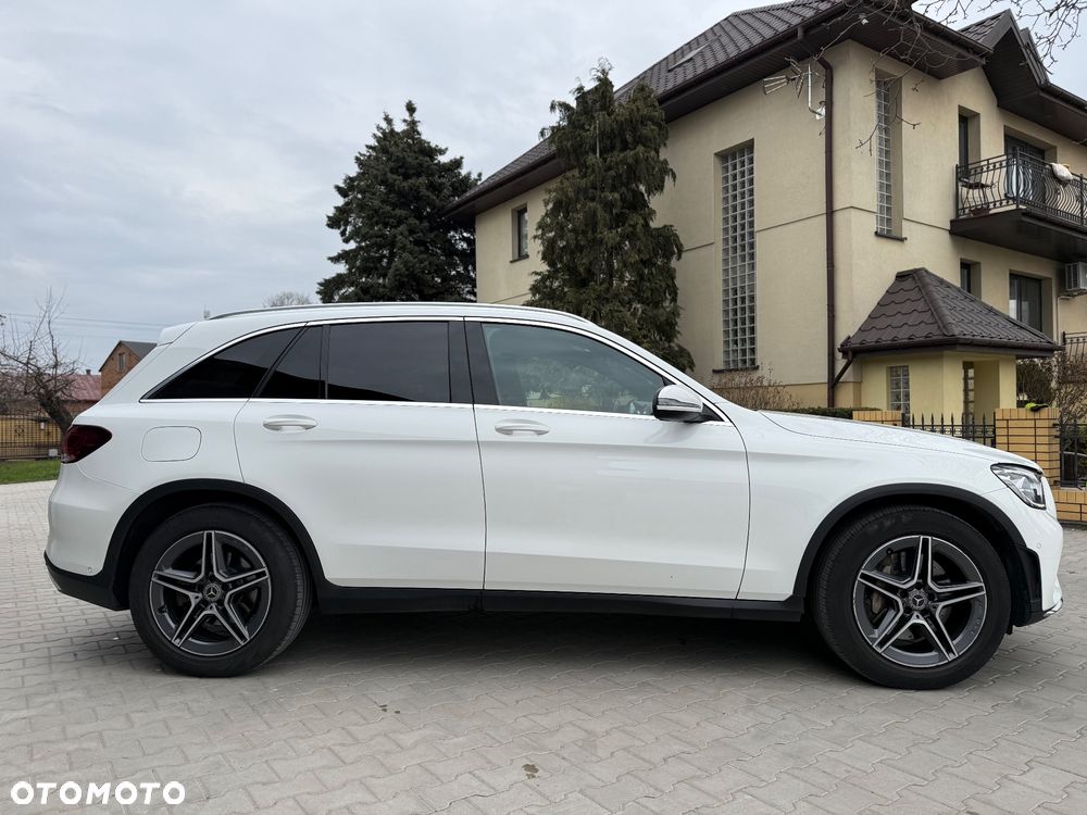 Mercedes-Benz GLC 200 d 4-Matic Business Edition - 4