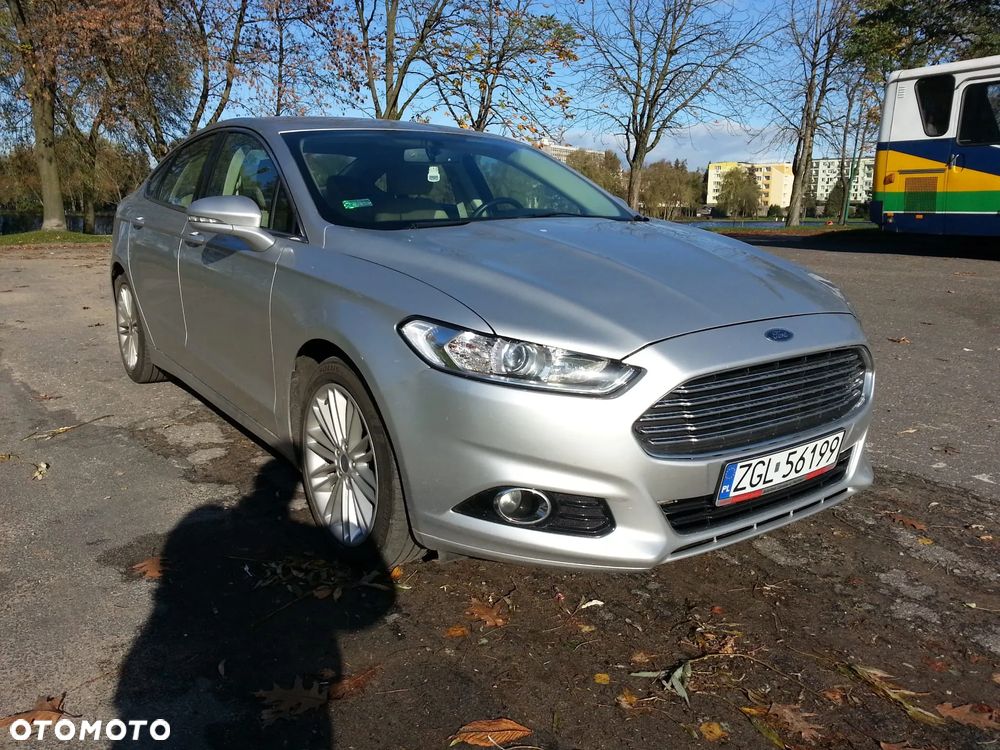 Ford Fusion - 8
