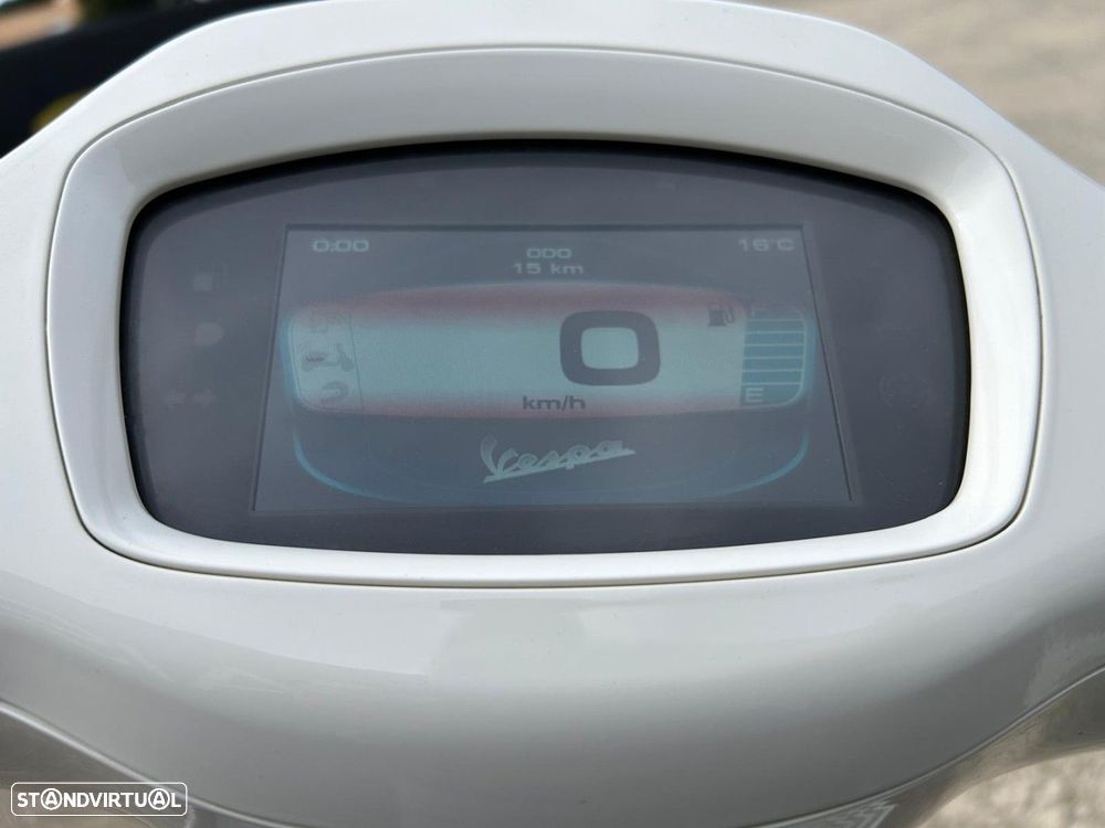 Vespa Sprint 125 ABS - 3