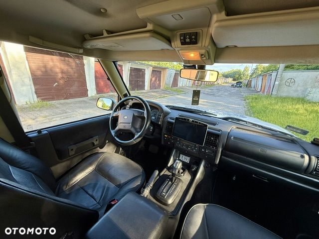 Land Rover Discovery - 11