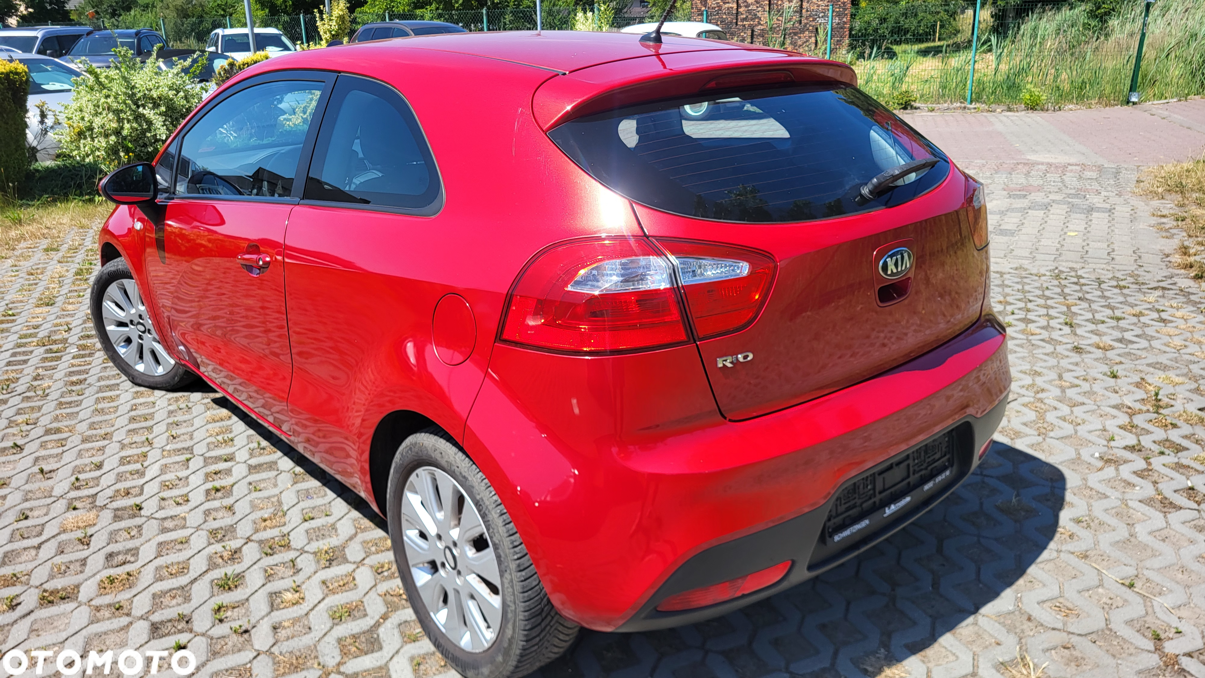 Kia Rio 1.2 Dream Team Edition - 14