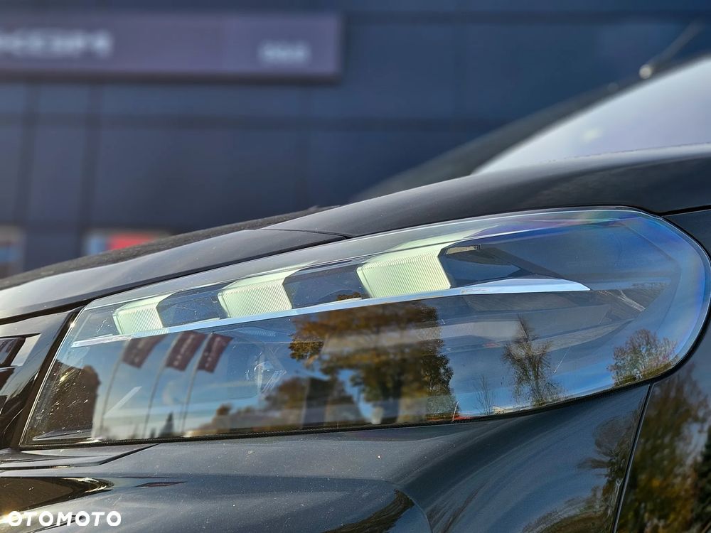 Peugeot Traveller 2.0 BlueHDi Long Business EAT8 - 9