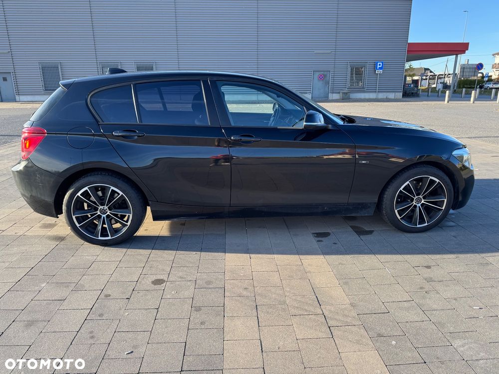 BMW Seria 1 120d Sport Line - 5