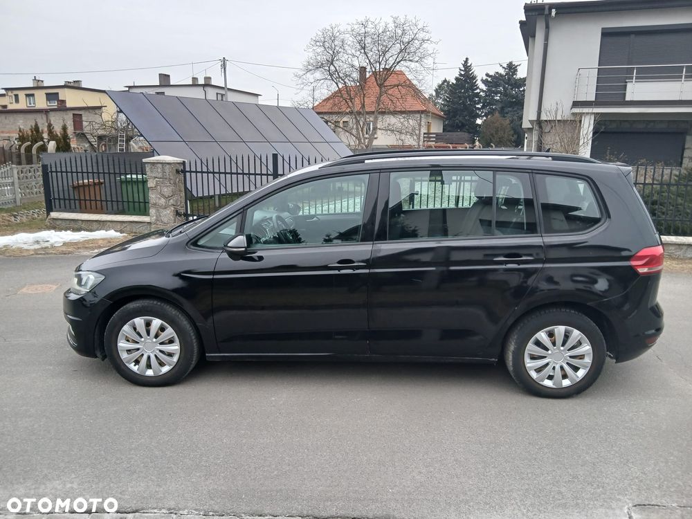 Volkswagen Touran 1.6 TDI BMT Comfortline - 4