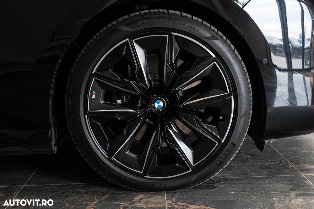 BMW Seria 7 750e xDrive AT PHEV - 9