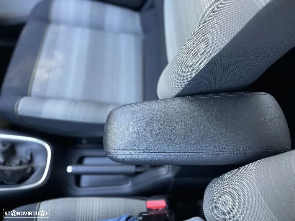 Citroën C3 1.2 PureTech Feel - 18