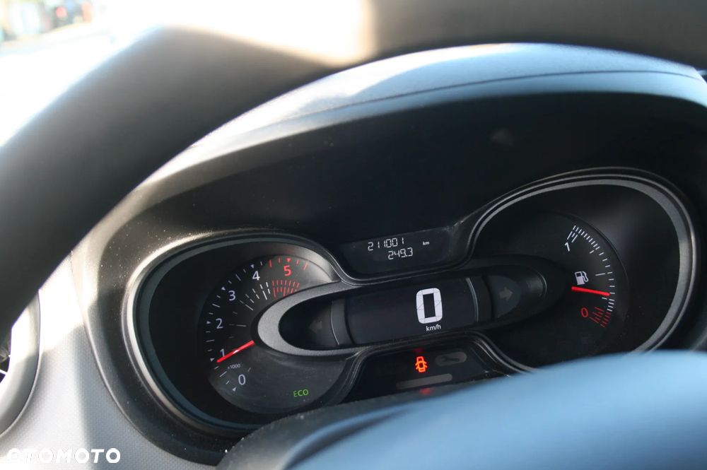 Renault TRAFIC - 27