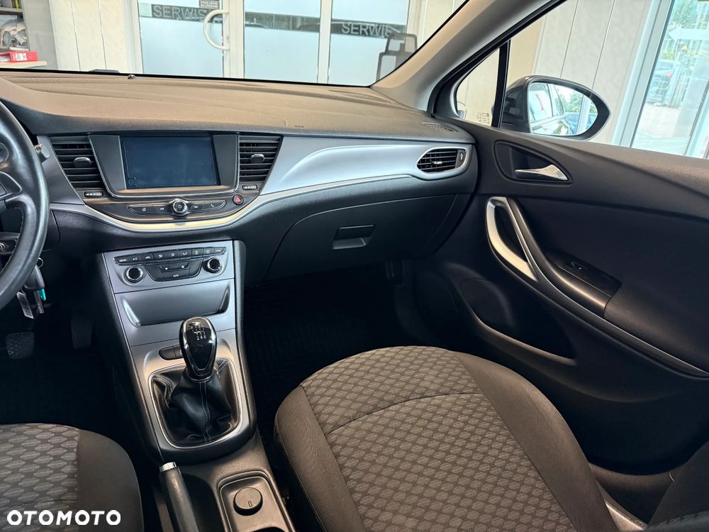 Opel Astra - 14