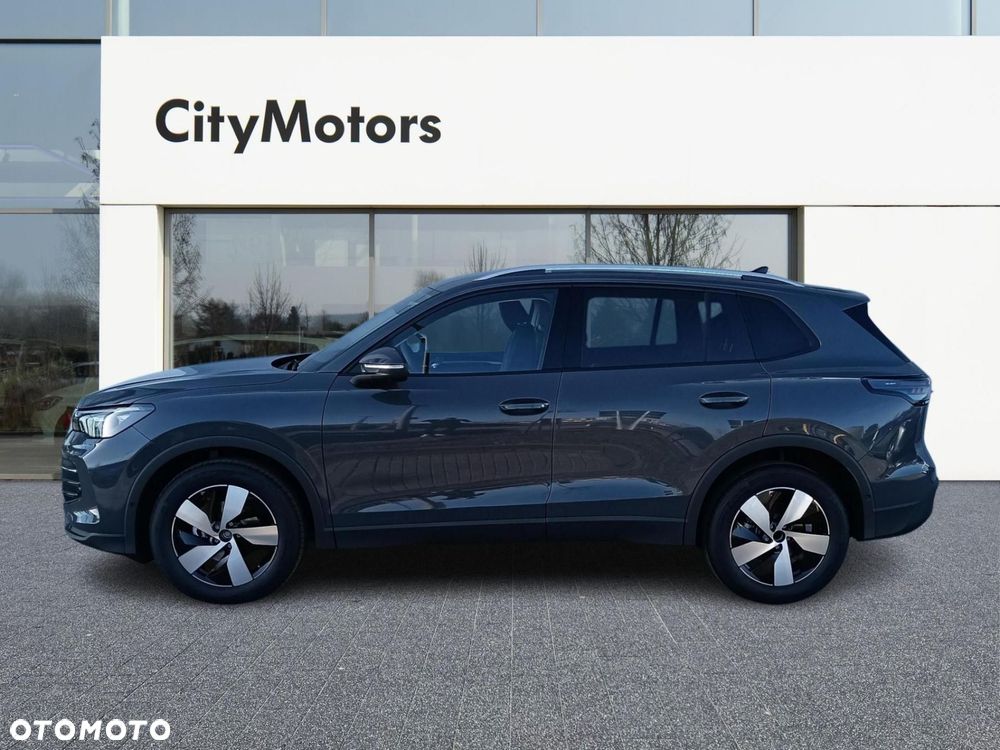 Volkswagen Tiguan - 4