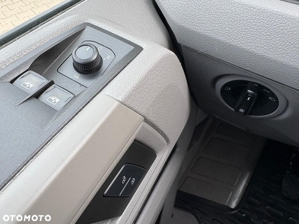 Volkswagen Crafter L3H2 *119999zł NETTO* Brygadówka 7 osób 2.0TDi/140KM - 18