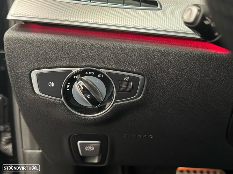 Mercedes-Benz E 220 d AMG Line - 24