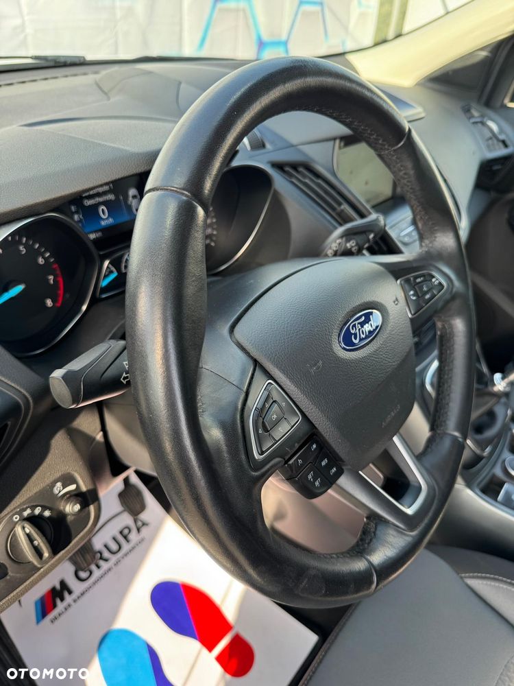 Ford Kuga 1.5 EcoBoost 2x4 Business Edition - 17