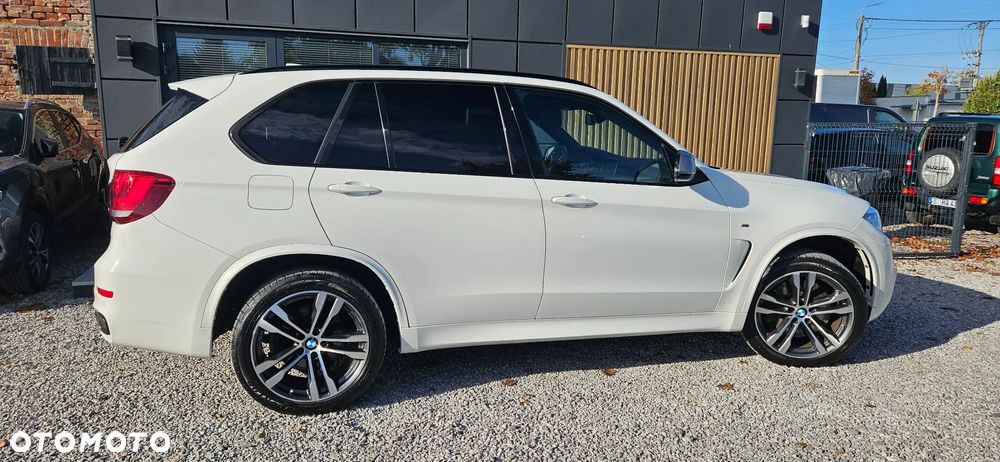 BMW X5 M M50d Sport-Aut - 15