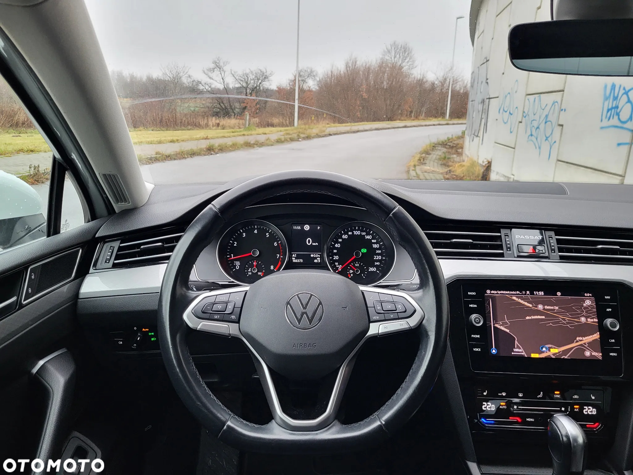 Volkswagen Passat - 13