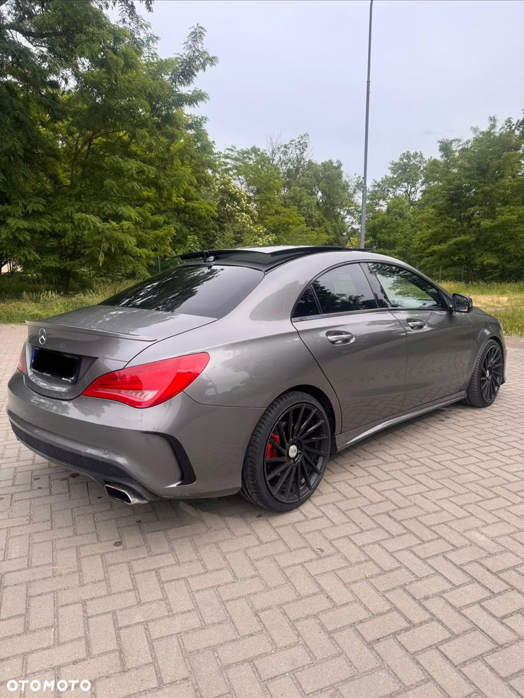 Mercedes-Benz CLA 250 7G-DCT - 2