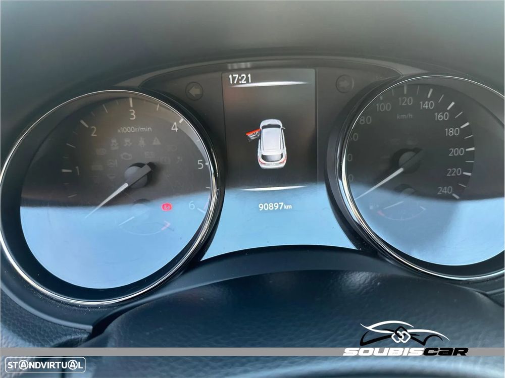 Nissan Qashqai 1.5 dCi N-Connecta - 19