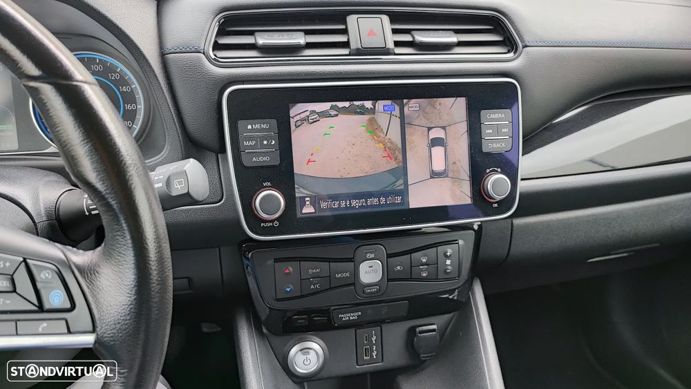 Nissan Leaf N-Connecta - 4