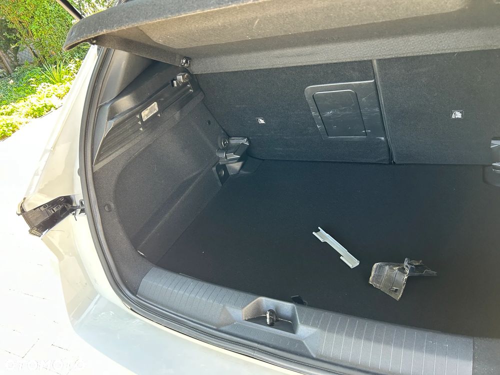 Opel Astra 1.5 CDTI GS S&S - 22