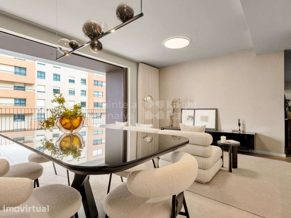 Apartamento T2 com varanda nos Jardins d'Arrábida em VN Gaia - Grande imagem: 2/25
