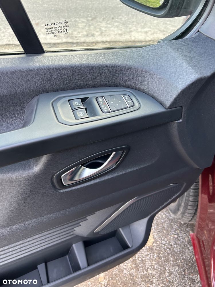 Renault Trafic 2.0 dCi Escapade - 19