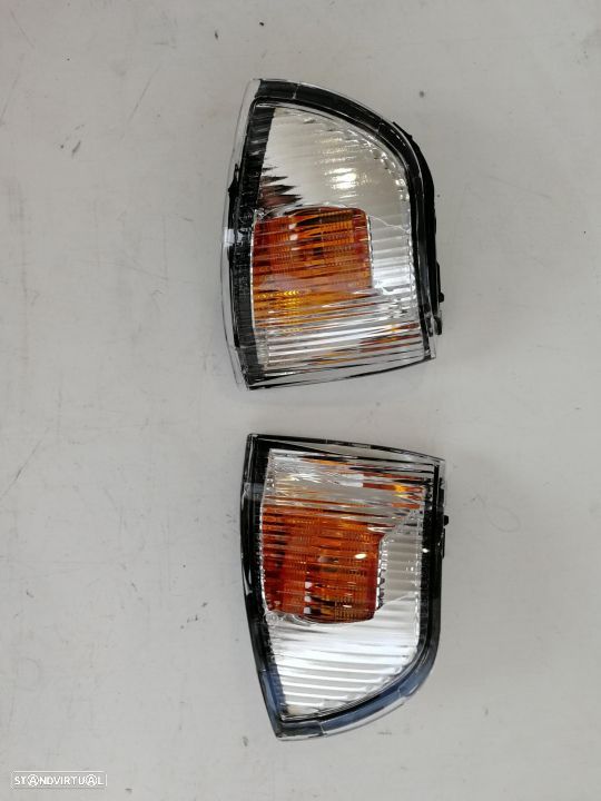 Farolim pisca espelho esquerdo / direito iveco daily 2006 a 2009 (novo) - 3