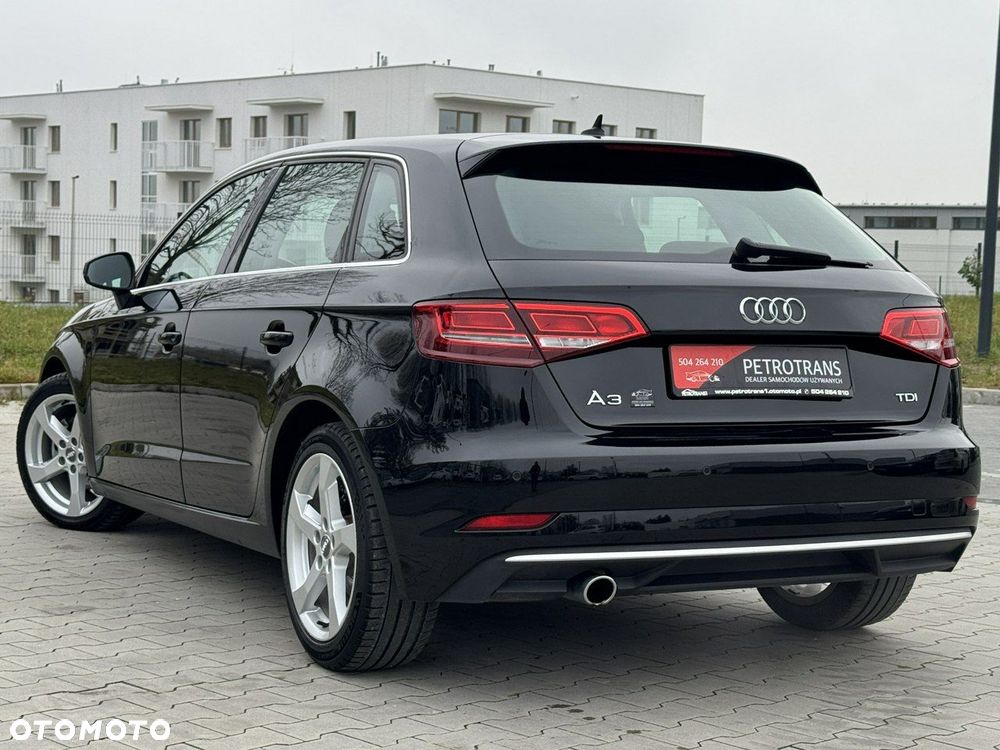 Audi A3 Sportback 1.6 TDI Sport S tronic - 8