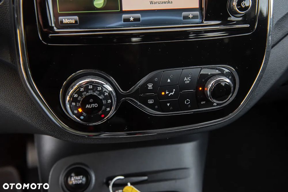 Renault Captur - 22