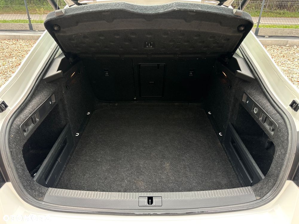 Skoda Superb 2.0 TDI Ambition DSG7 - 28
