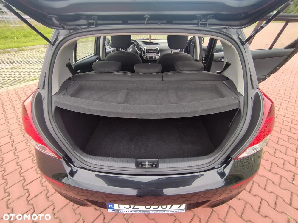 Hyundai i20 1.25 Style - 12