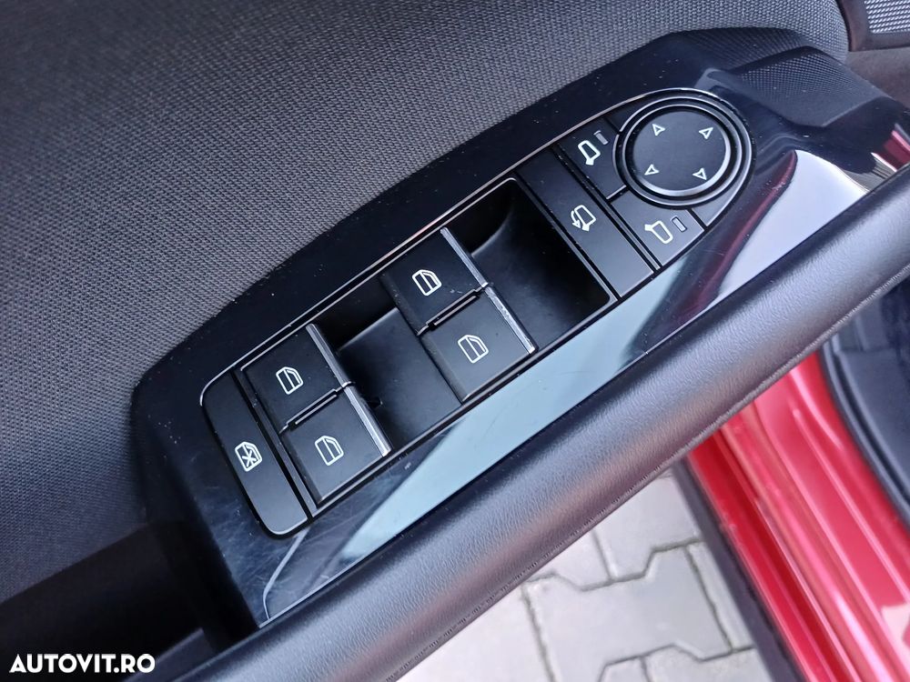 Mazda 3 e-Skyactiv G150 MHEV Plus - 22