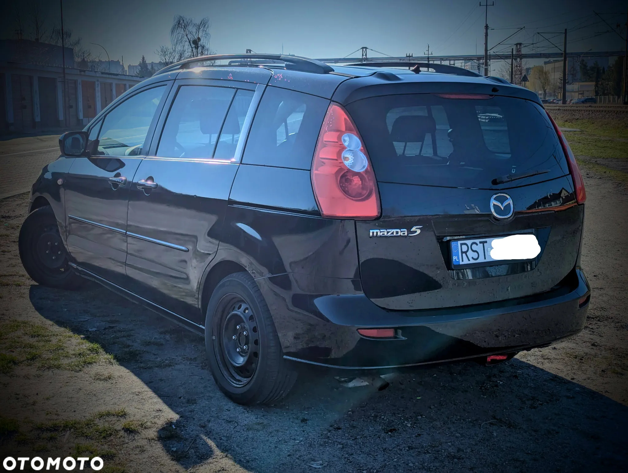 Mazda 5 - 4