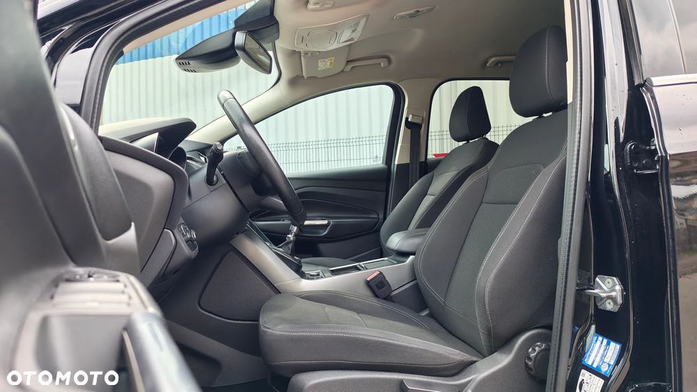 Ford Kuga 1.5 EcoBoost 2x4 Cool & Connect - 18