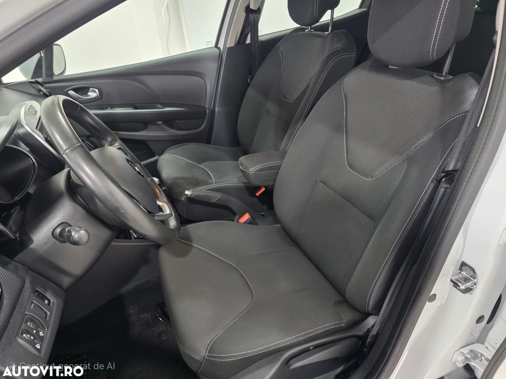 Renault Clio IV 0.9 Energy TCe Zen - 4