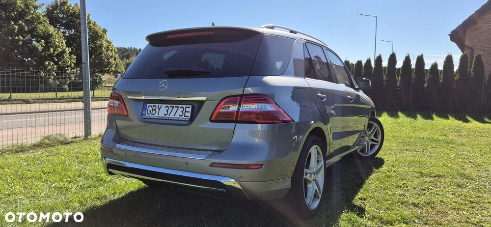 Mercedes-Benz ML 350 BlueTEC 4MATIC 7G-TRONIC - 4