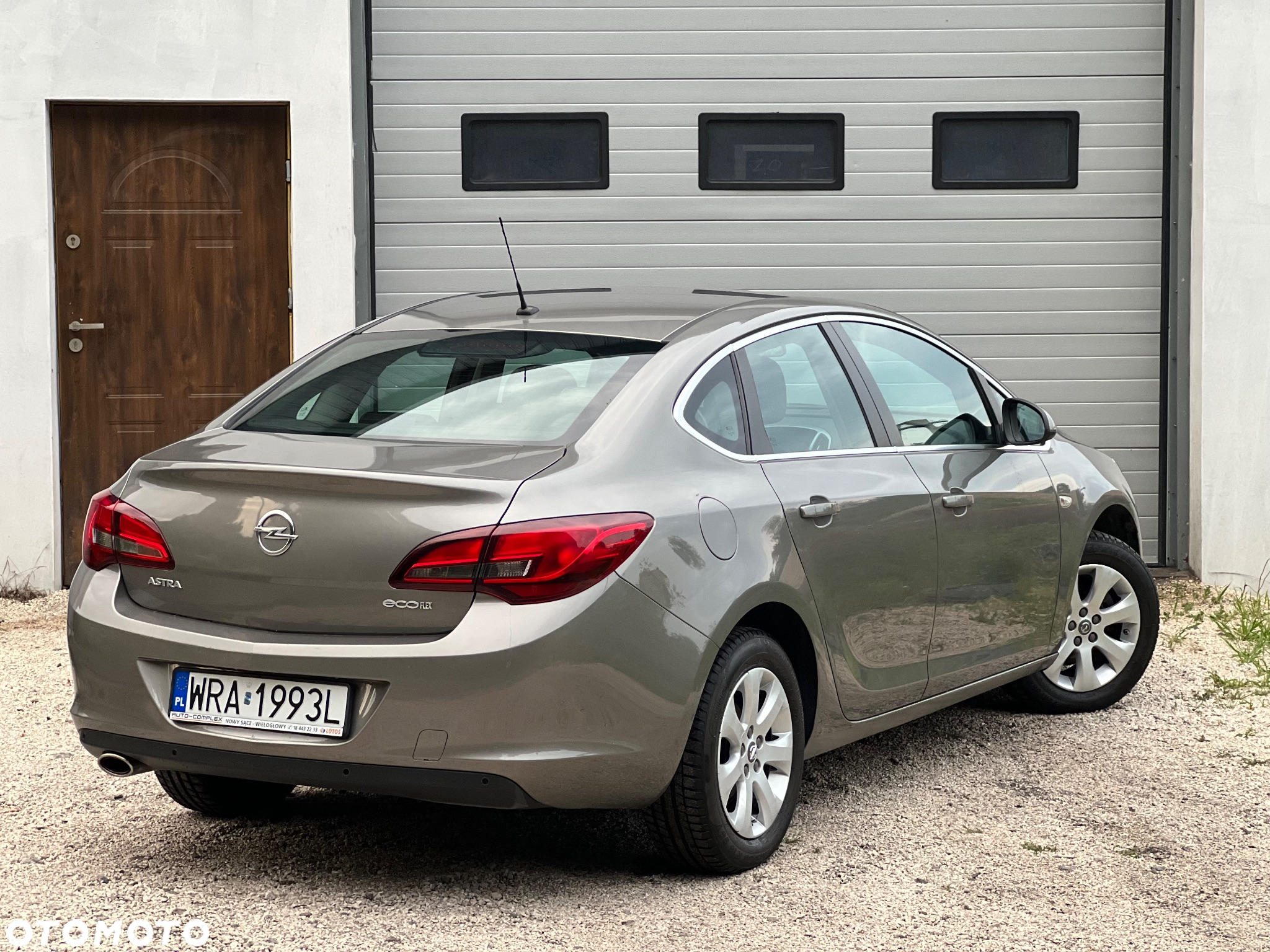 Opel Astra IV 1.4 T Business S&S - 10