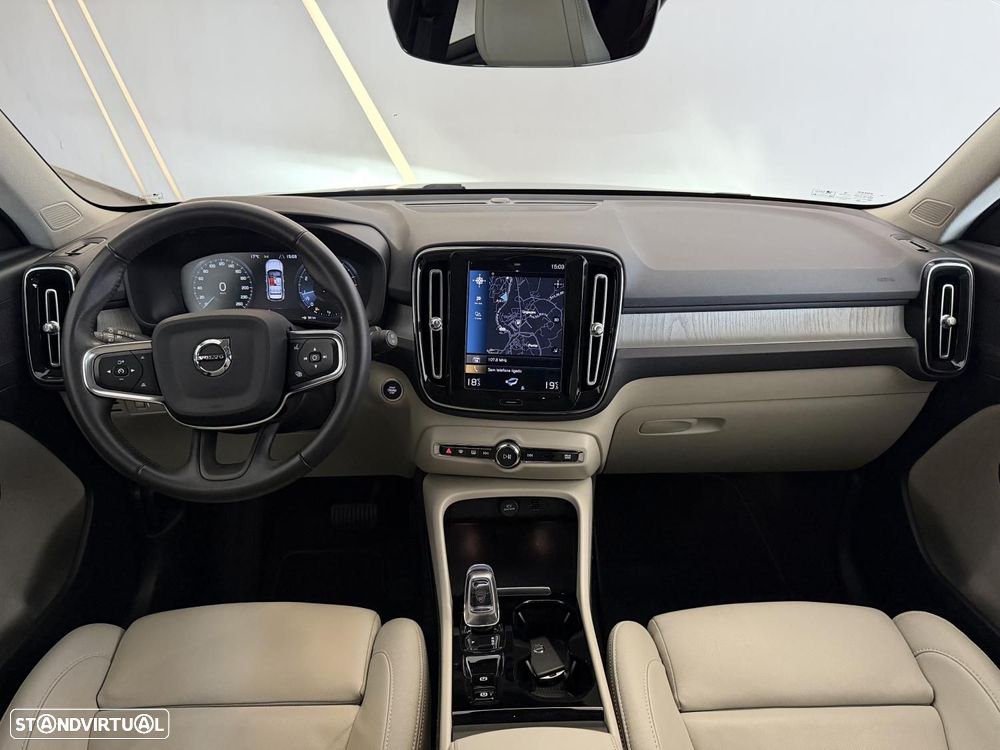 Volvo XC 40 1.5 T2 Inscription Geartronic - 3