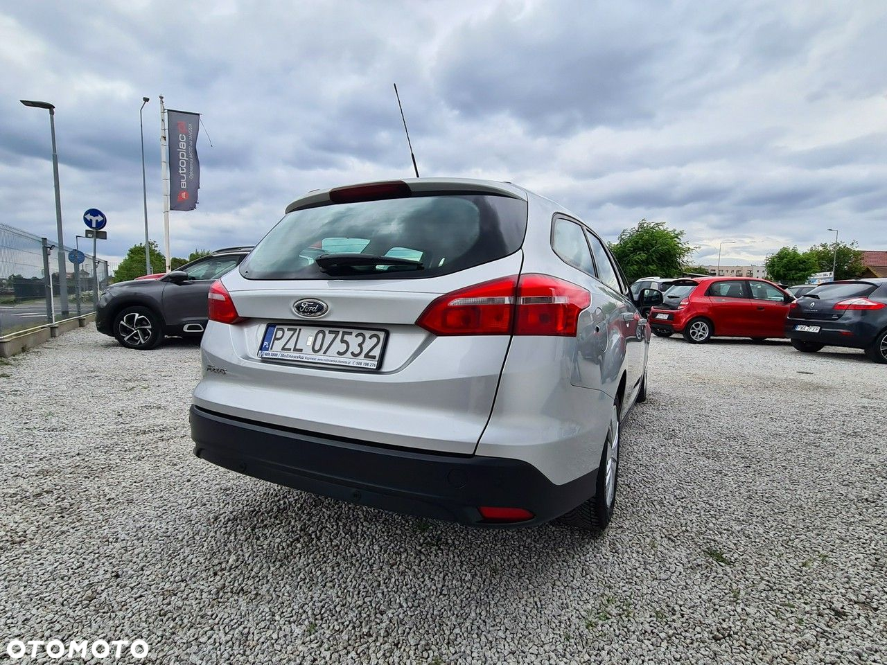 Ford Focus Turnier 1.5 EcoBlue Start-Stopp-System ACTIVE - 10