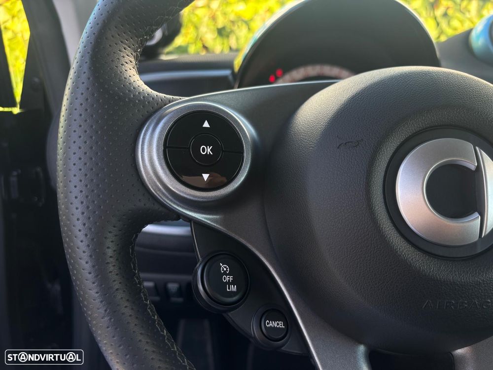 Smart ForTwo Coupé EQ passion - 11