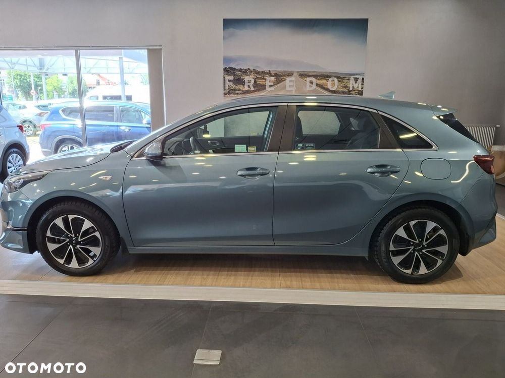 Kia Ceed 1.5 T-GDI M - 9