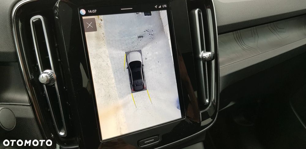 Volvo XC 40 Recharge 82 kWh Twin Motor Ultimate - 10