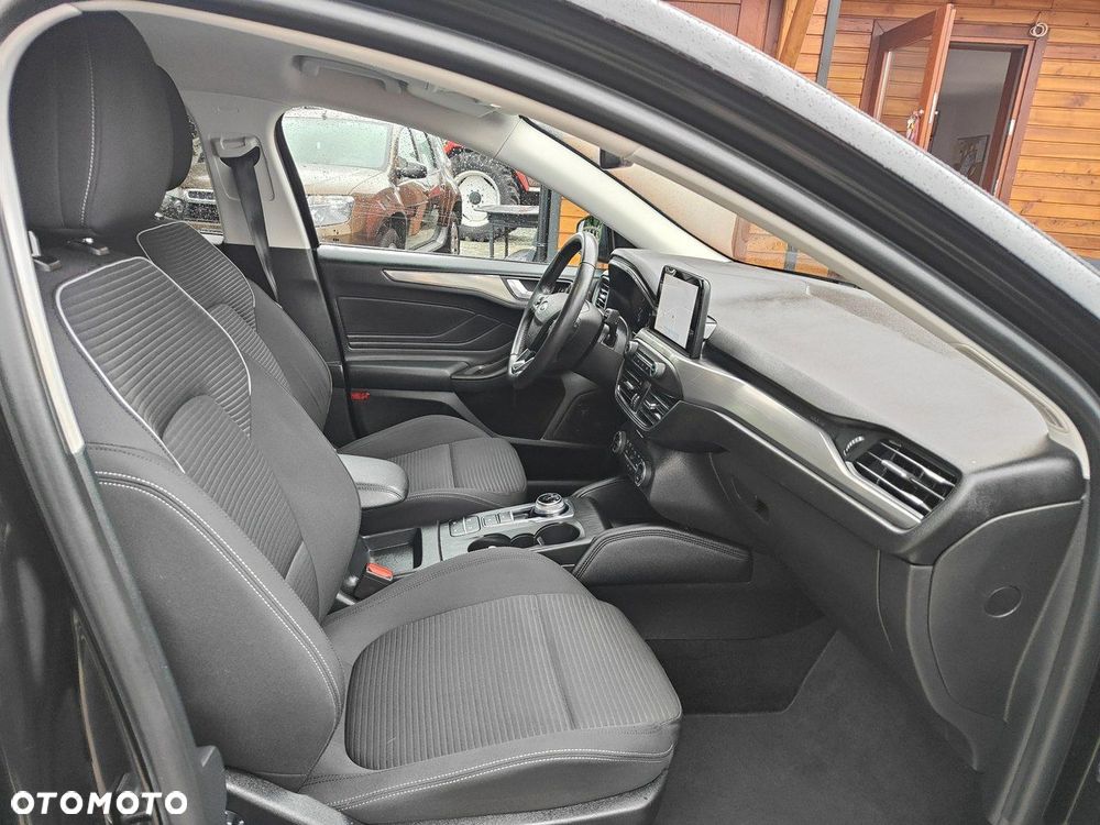 Ford Focus 1.5 EcoBlue Start-Stopp-System TITANIUM STYLE - 20