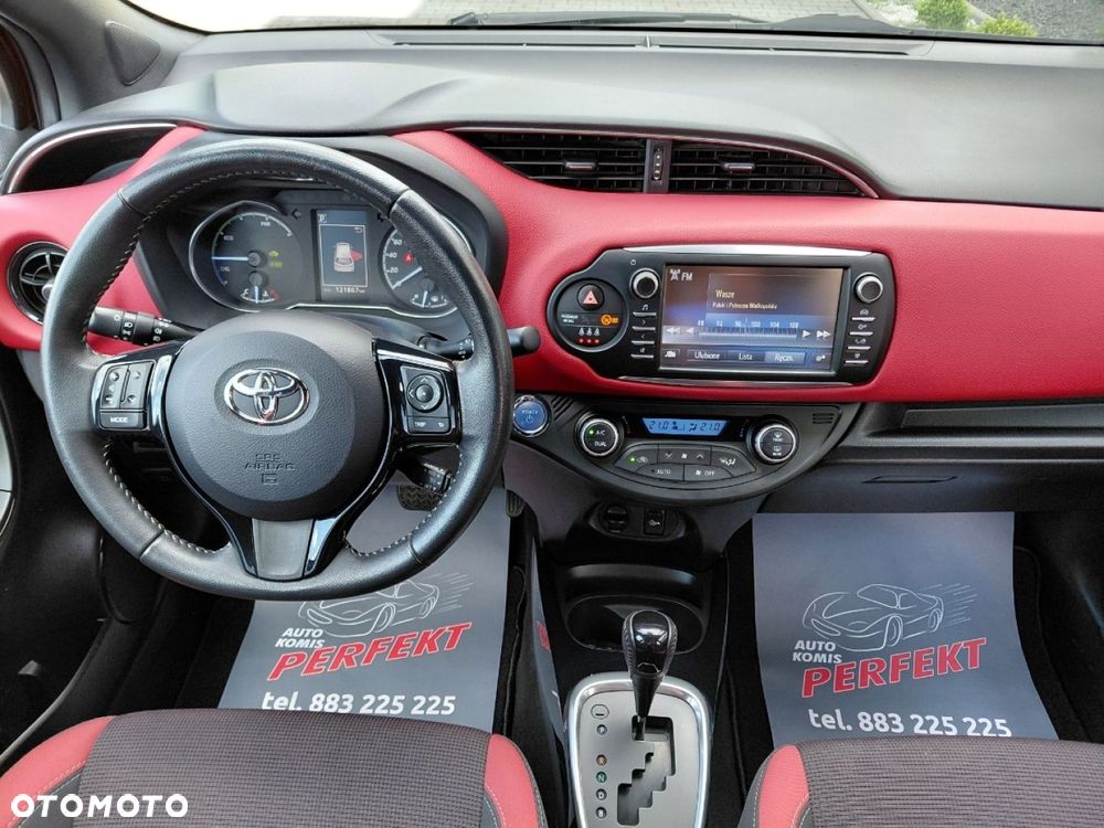 Toyota Yaris - 18