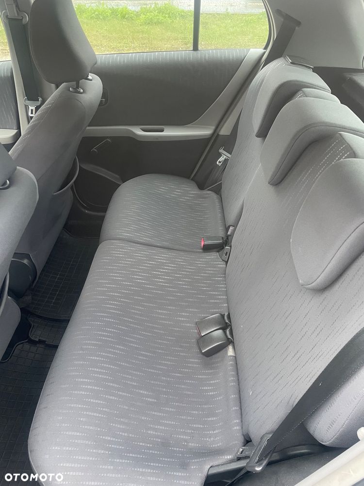 Toyota Yaris 1.4 D-4D - 6