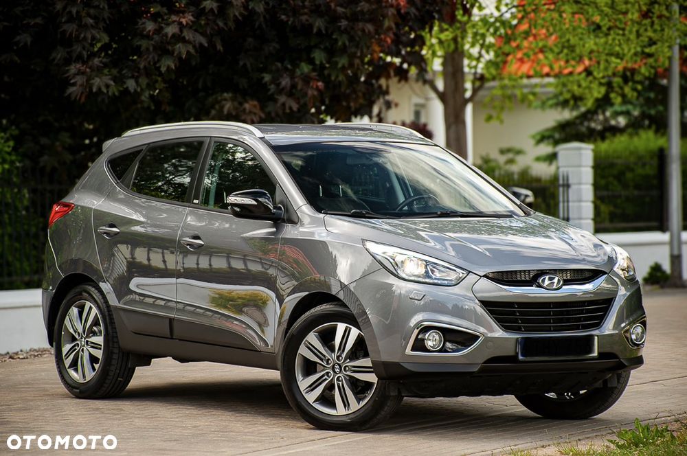 Hyundai ix35 1.7 CRDi 2WD blue Finale Gold - 12