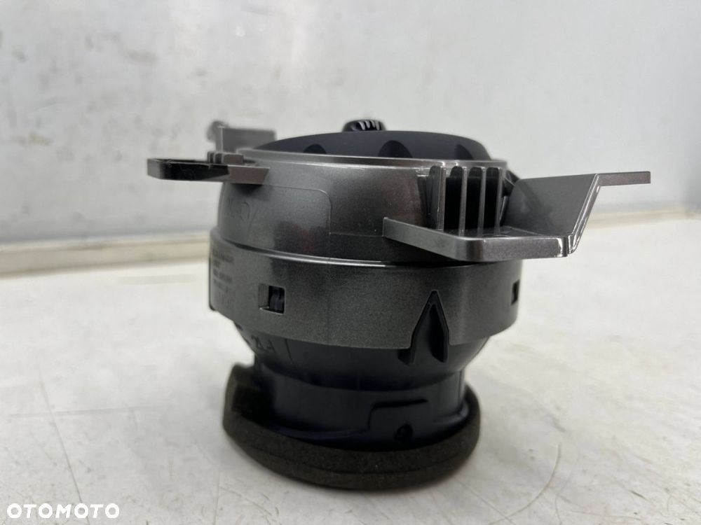 Kratka nawiewu BYD Dolphin 21r.- LEWA nadmuchu deski wnętrza em2e-5306300 - 2