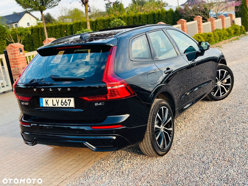 Volvo XC 60 B4 D AWD Geartronic RDesign - 36