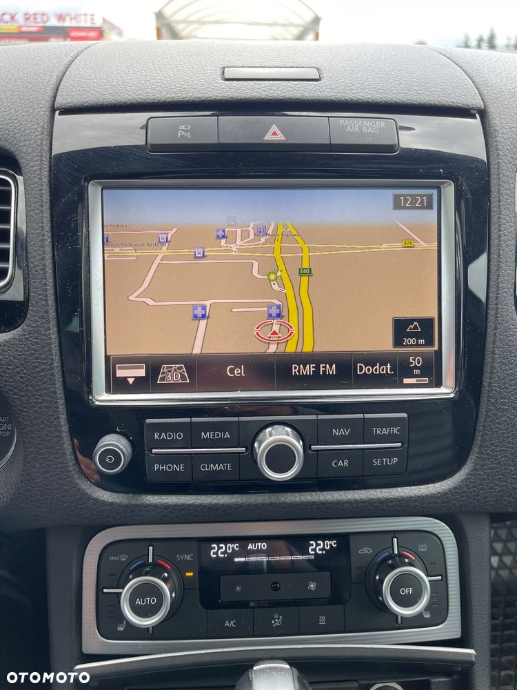 Volkswagen Touareg 3.0 V6 TDI BMT Perfectline R-Style - 30